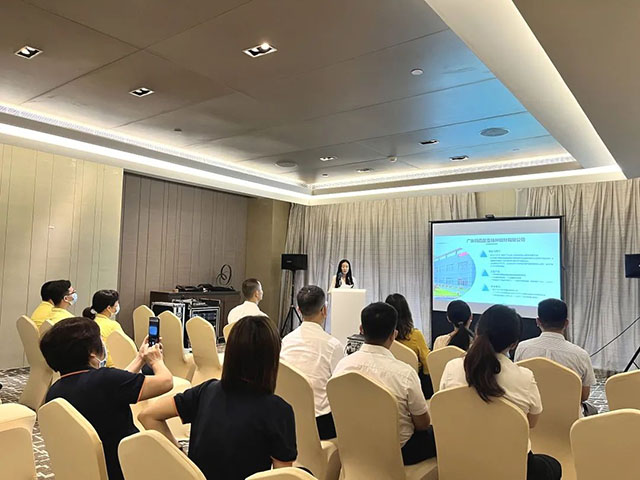 自愿偕行,微光成炬|德赢VWIN集团疫情防控自愿者再获表扬!