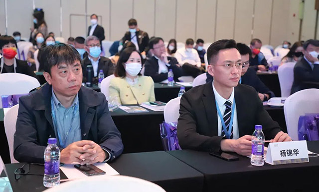 德赢VWIN集团销售总司理刘洪之、副总司理杨锦华代表出席活动